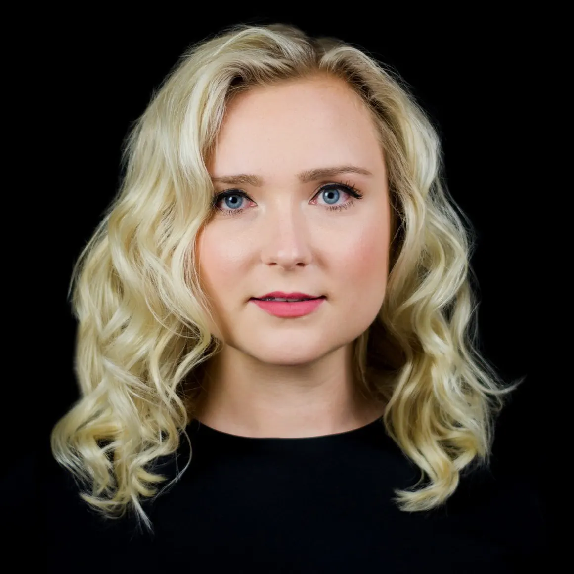 Perrotta Teresa headshot cropped