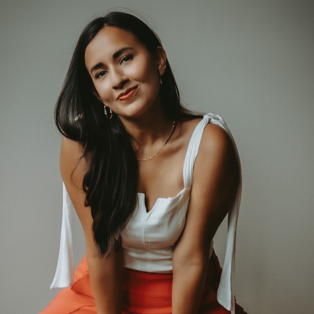 Becerra Vanessa Headshot square 4 23 26