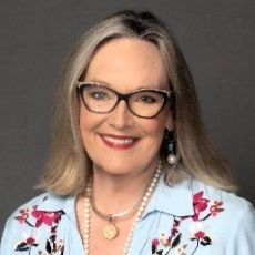 Vicki Eddy headshot 230x230